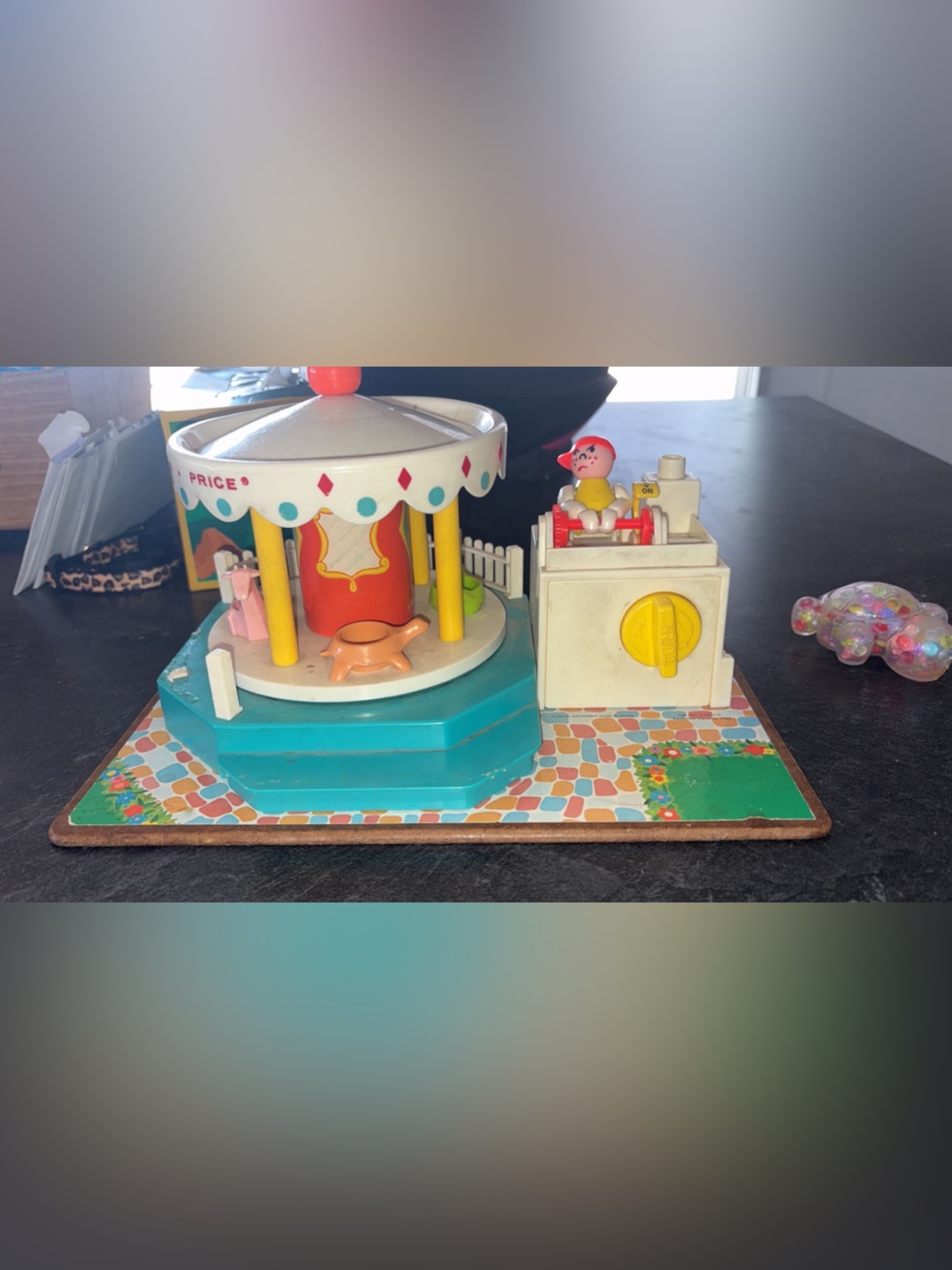 Vintage: 1972 Fisher-Price Wind-Up Carousel Playset